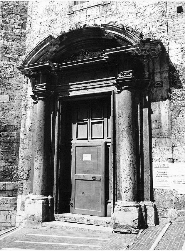 portale, opera isolata - bottega Italia centrale (inizio sec. XVII)