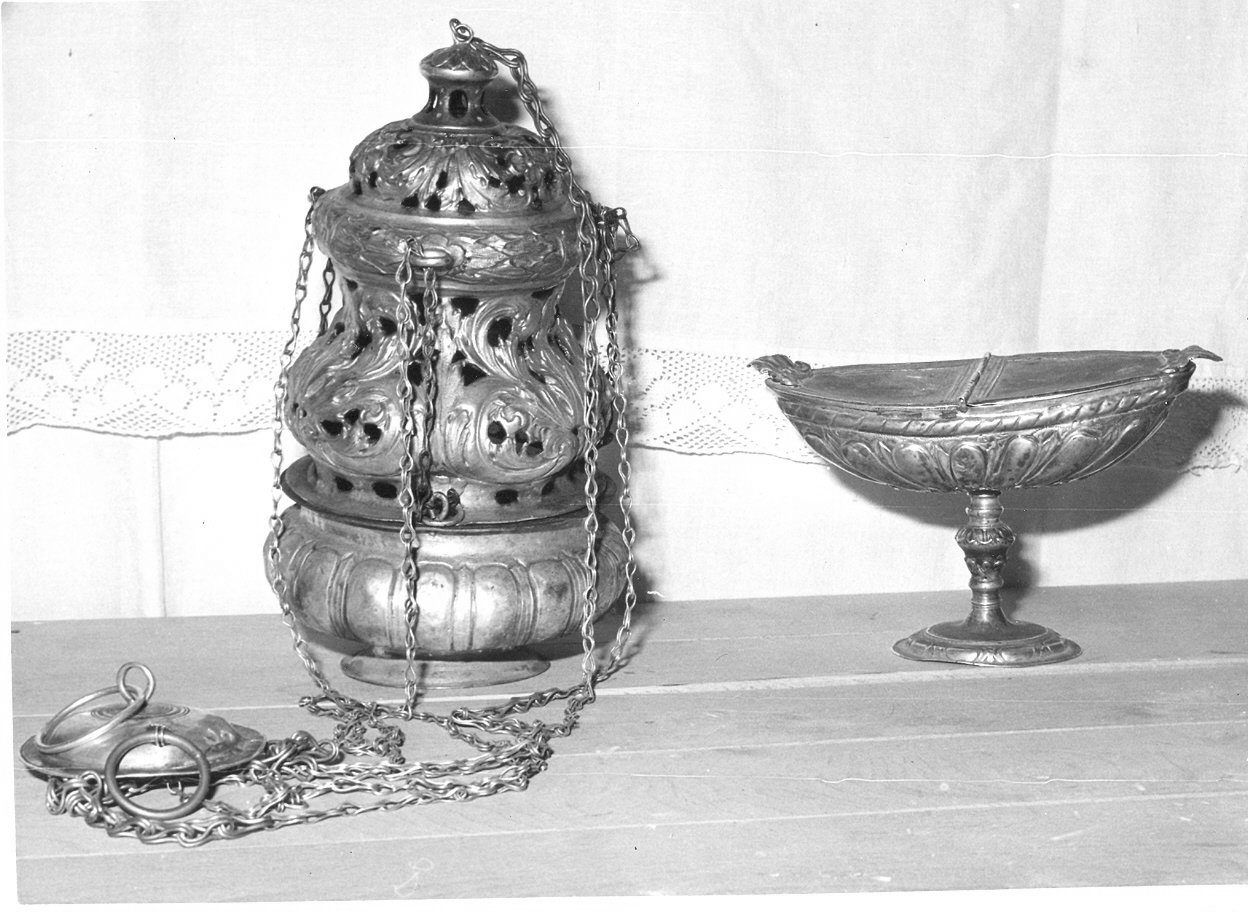 turibolo - a corpo sferico, elemento d'insieme - bottega Italia centrale (sec. XVIII)