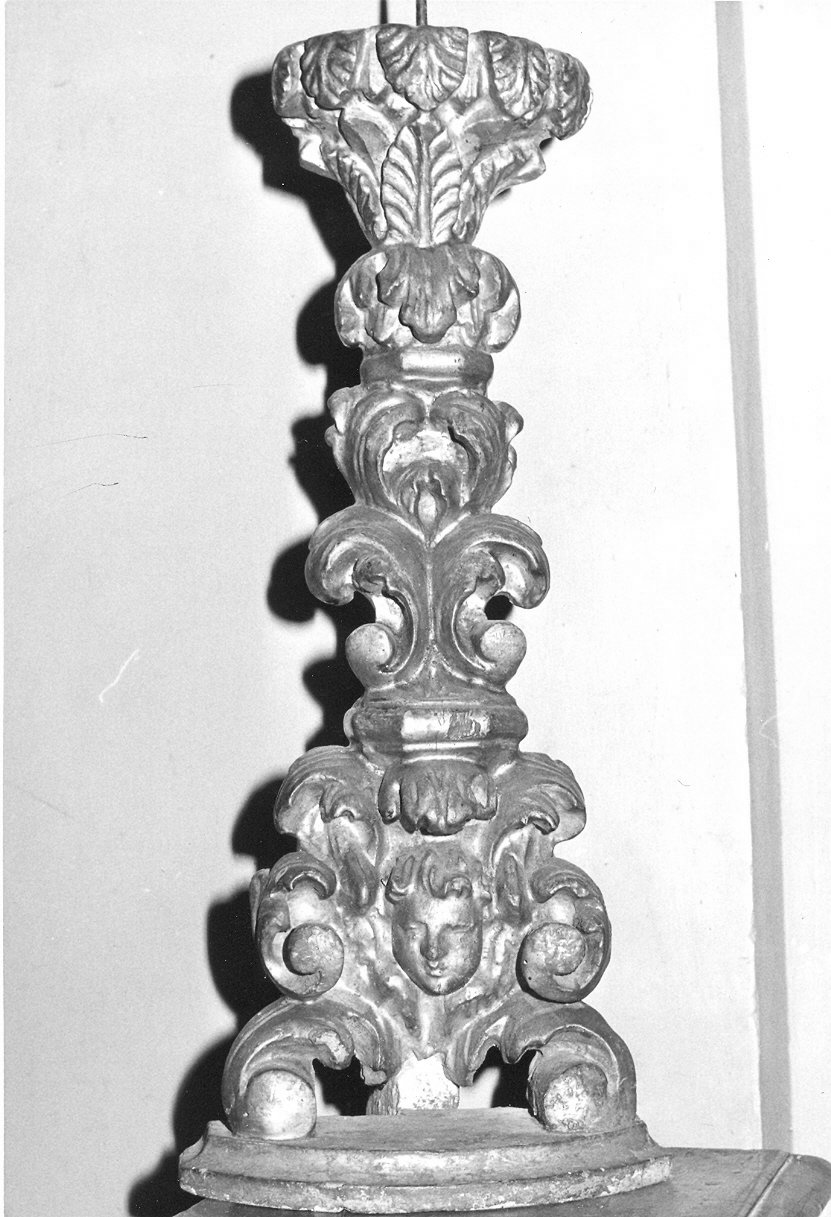 candeliere, opera isolata - bottega Italia centrale (sec. XVIII)