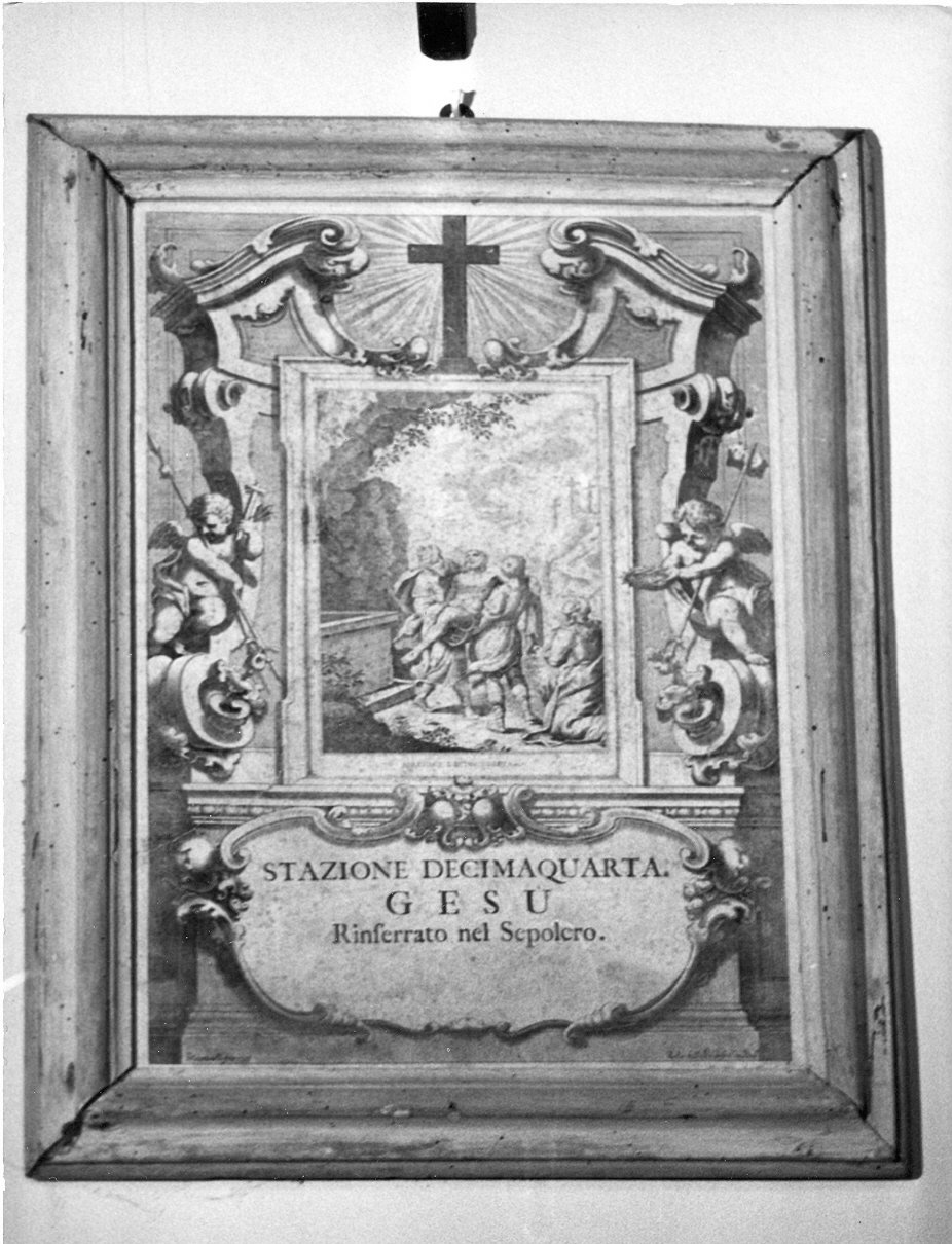 stazione XIV: Gesù deposto nel sepolcro (Via Crucis, elemento d'insieme) - ambito Italia centrale (sec. XVIII)