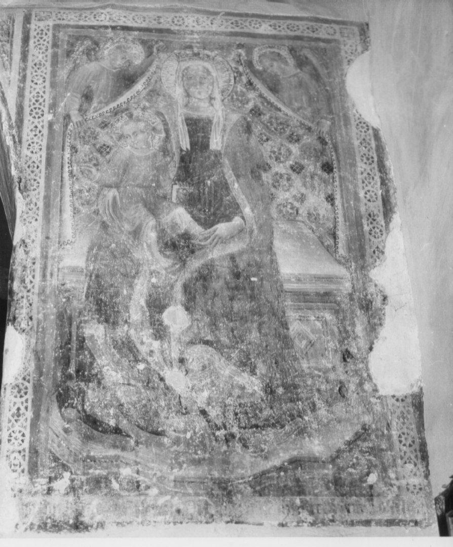 Madonna in trono con Bambino (dipinto, complesso decorativo) di Maestro di Eggi (attribuito) (metà sec. XV)