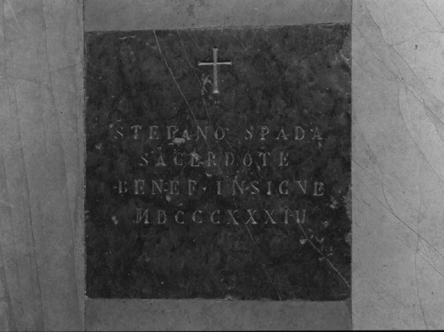 lapide commemorativa, opera isolata - bottega umbra (sec. XIX)