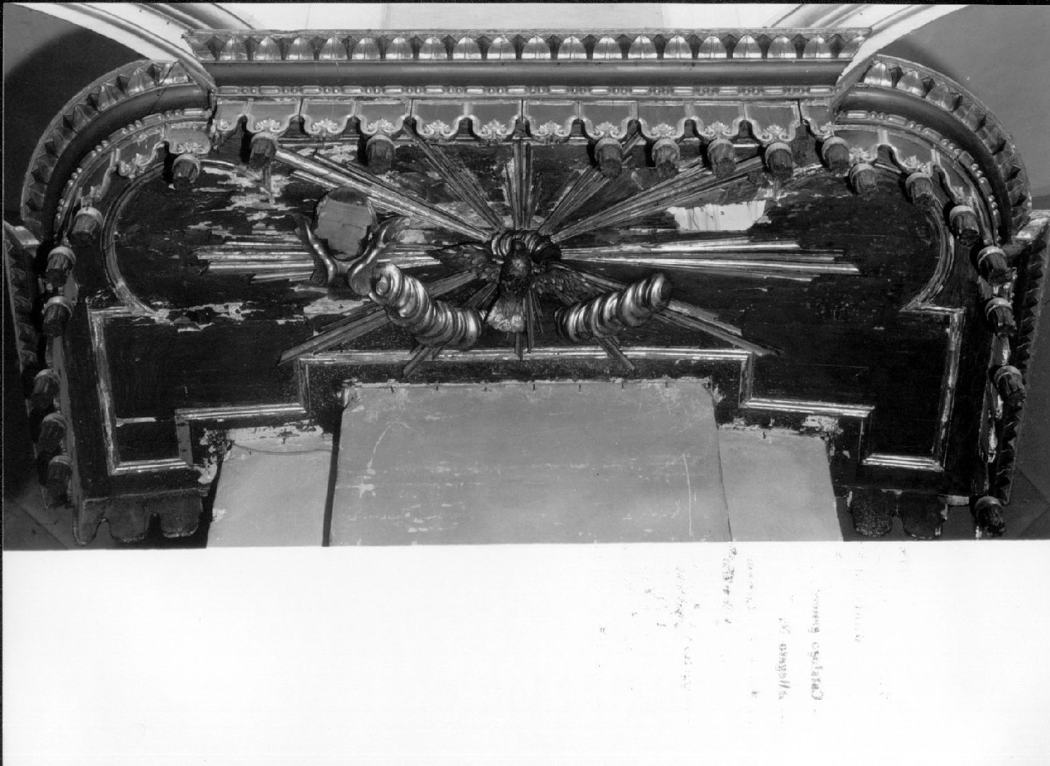 baldacchino, opera isolata - bottega Italia centrale (fine/inizio secc. XVIII/ XIX)