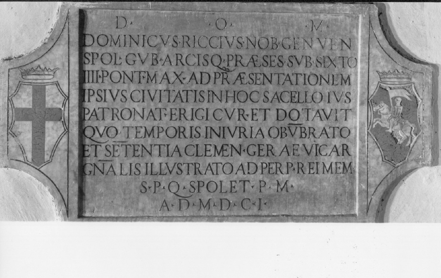 lastra tombale, opera isolata - bottega umbra (seconda metà sec. XVII)