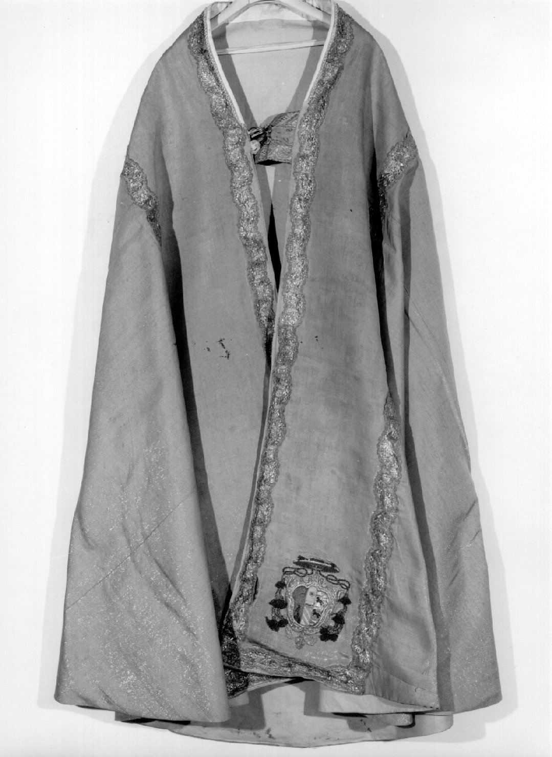 piviale, opera isolata - manifattura italiana (fine/inizio secc. XVIII/ XIX)