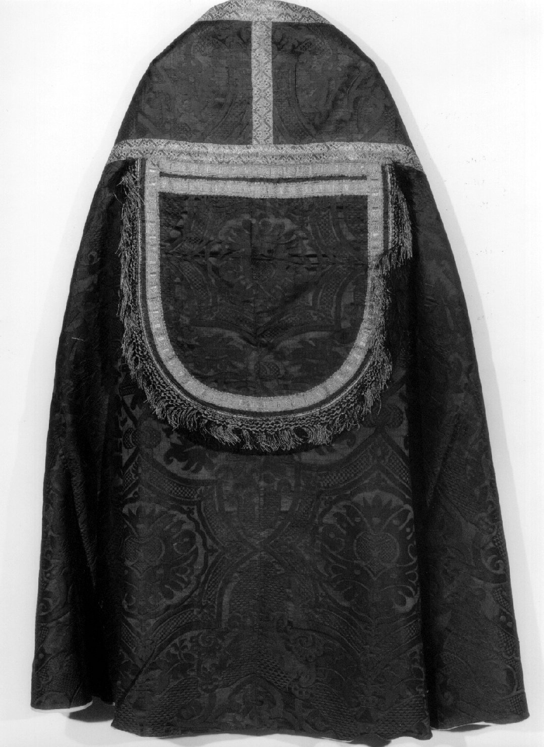 piviale, opera isolata - manifattura italiana (fine/inizio secc. XVI/ XVII)