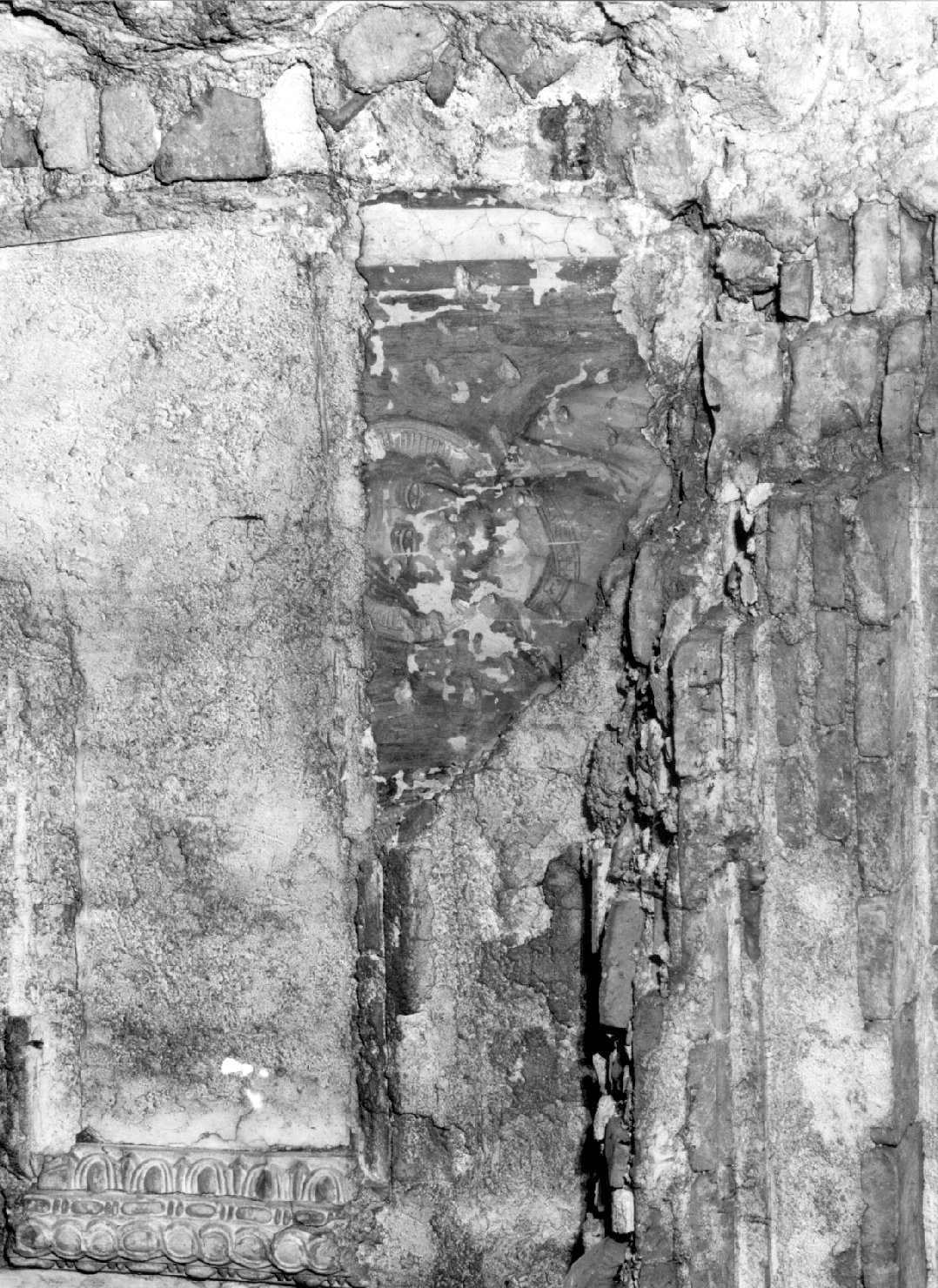 Santo (dipinto, frammento) - ambito Italia centro-meridionale (fine/inizio secc. XIV/ XV)