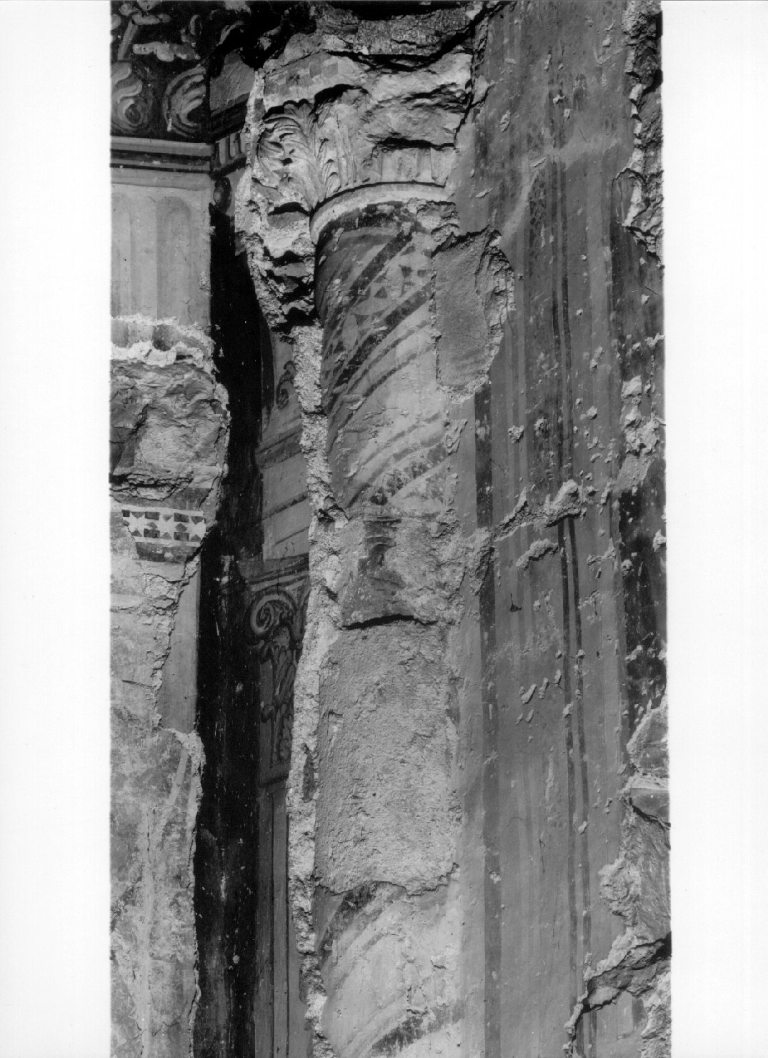 motivi decorativi (dipinto, elemento d'insieme) di Maestro di Fossa (maniera) (fine sec. XIV)