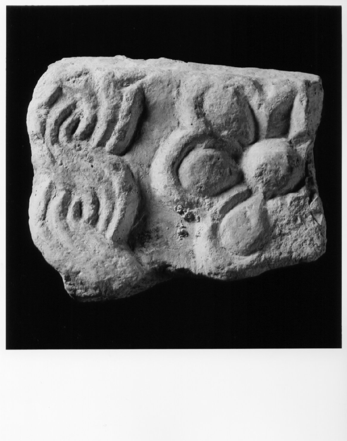 lastra - bottega Italia centrale (sec. IX)