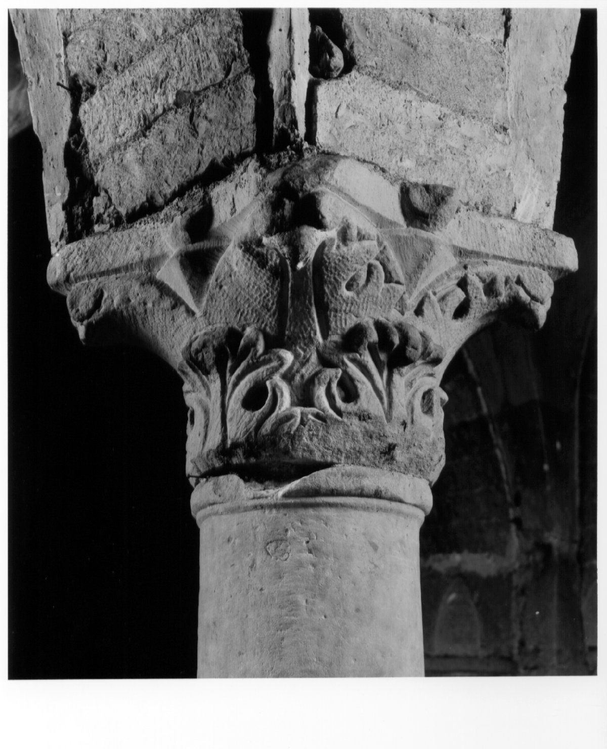 capitello - bottega umbra (sec. VI)