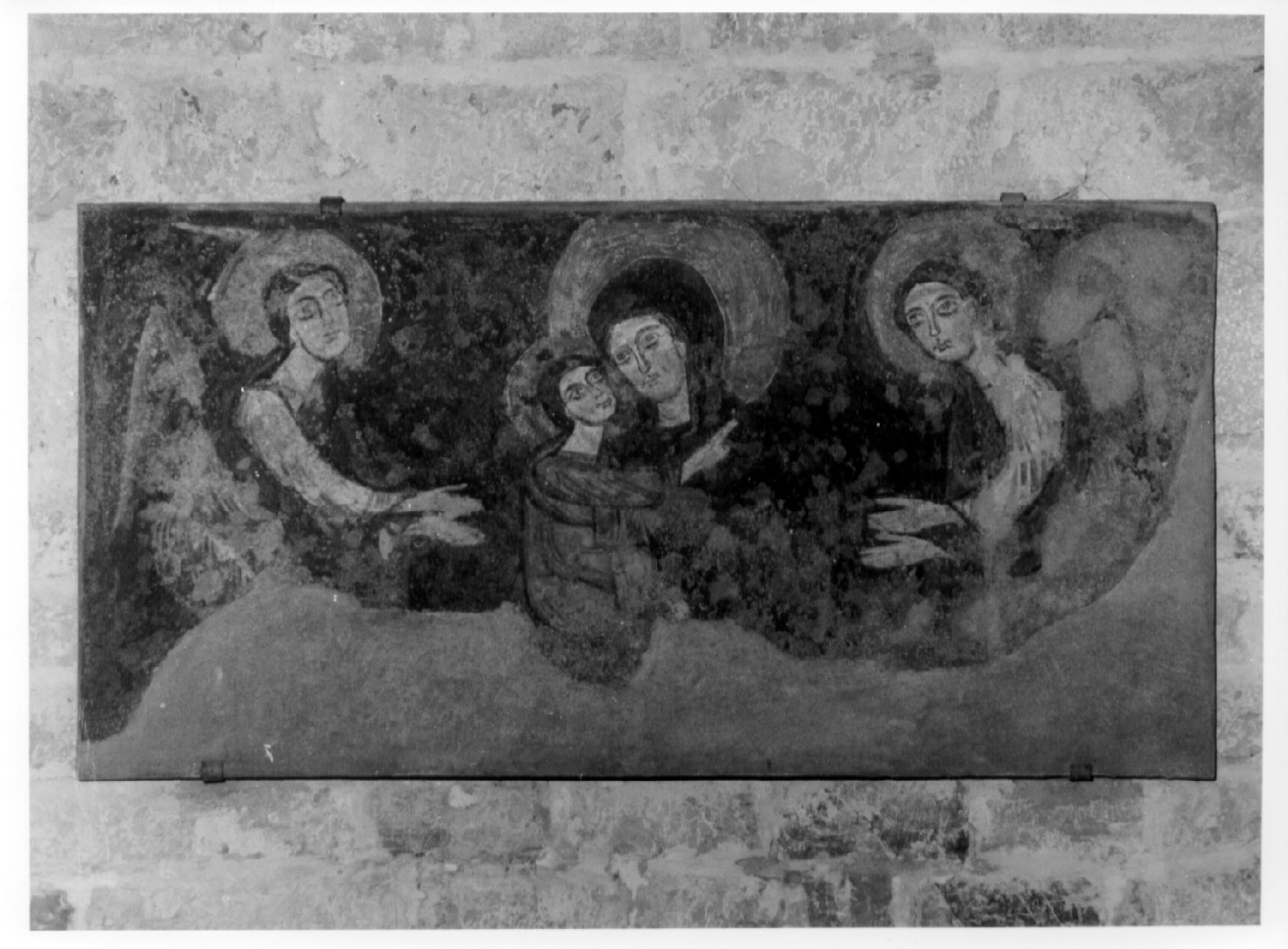 Madonna con Bambino e angeli (dipinto, complesso decorativo) - ambito umbro (primo quarto sec. XII)