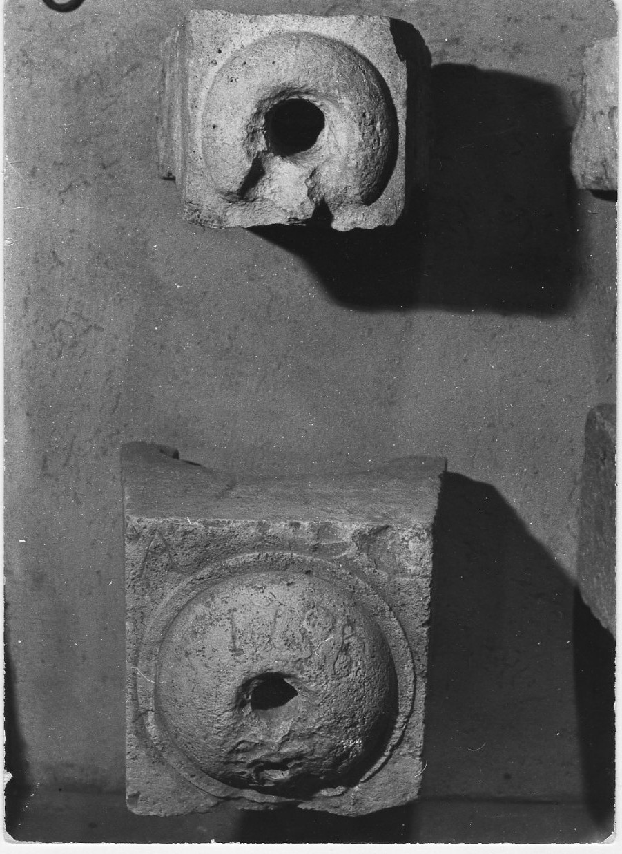 bacile, opera isolata - bottega umbra (secc. XV/ XVIII)