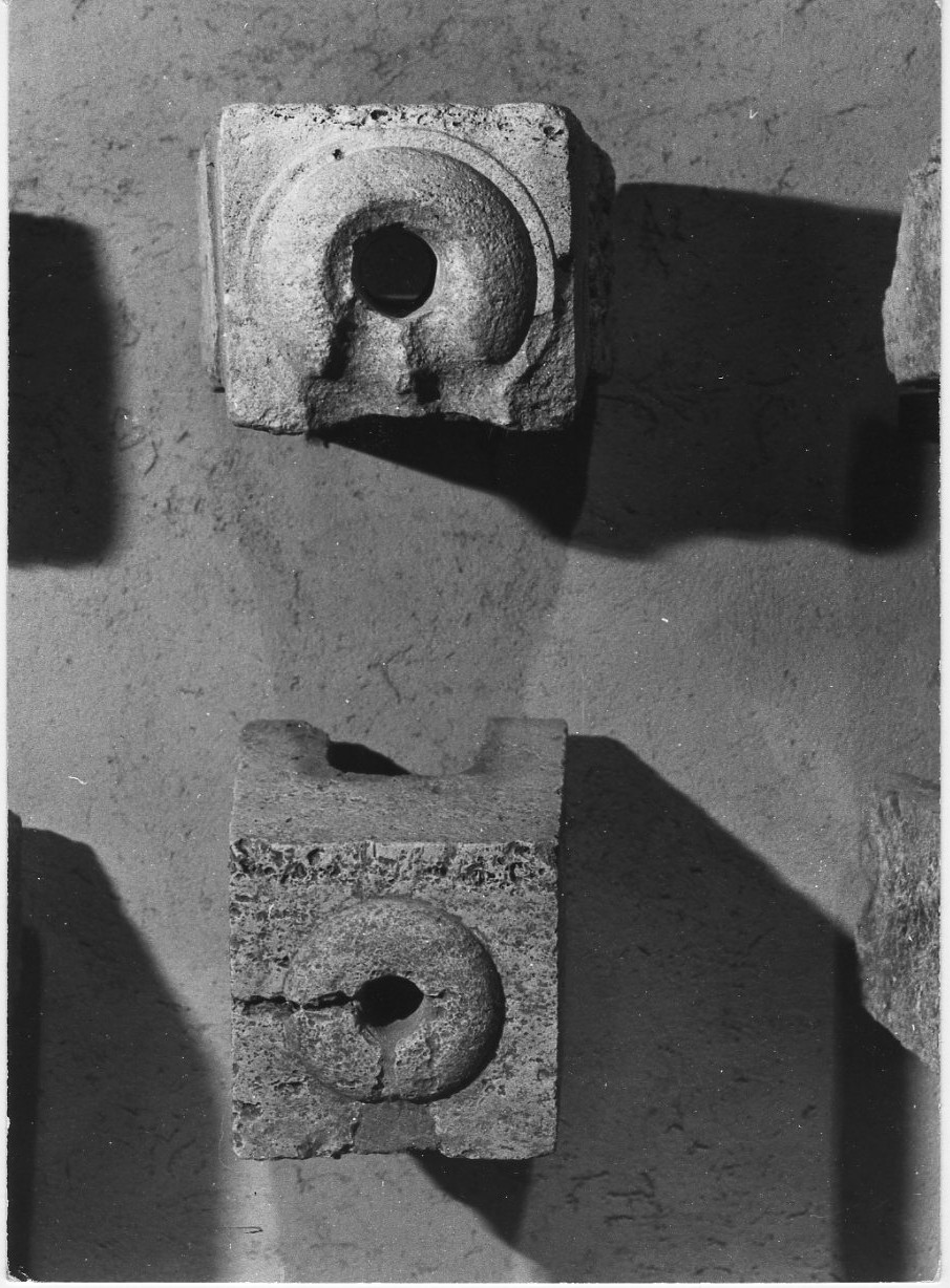 bacile, opera isolata - bottega umbra (secc. XV/ XVIII)