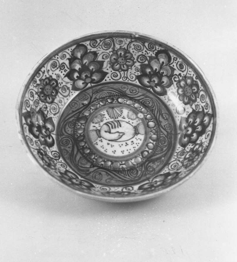 coppetta, opera isolata - bottega faentina (sec. XVI)