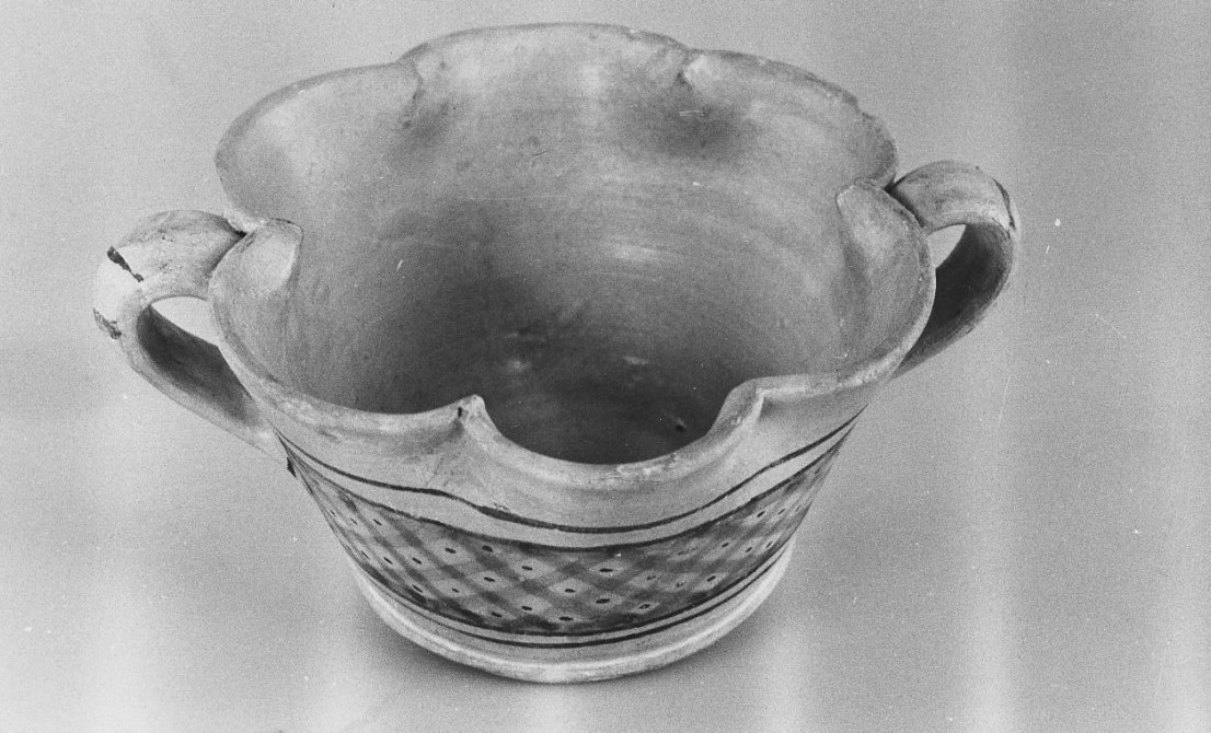 coppetta, opera isolata - bottega Italia centrale (sec. XIV)