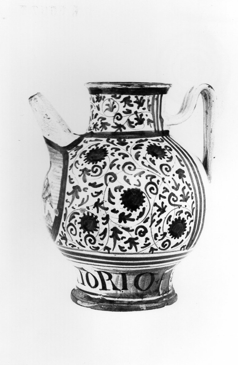 brocca, opera isolata - bottega faentina (seconda metà sec. XVI)