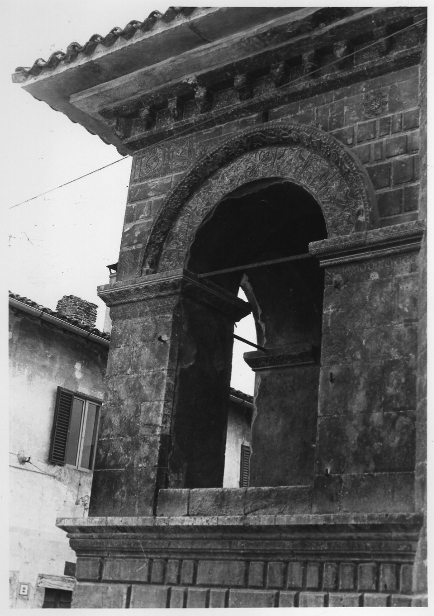 edicola, opera isolata di Tuzi Giovanni detto Vanni Tutie (sec. XIV)