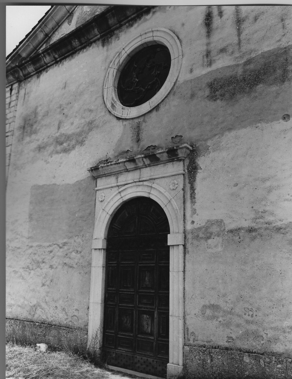 portale - ad arco, opera isolata - manifattura umbra (prima metà sec. XVI)