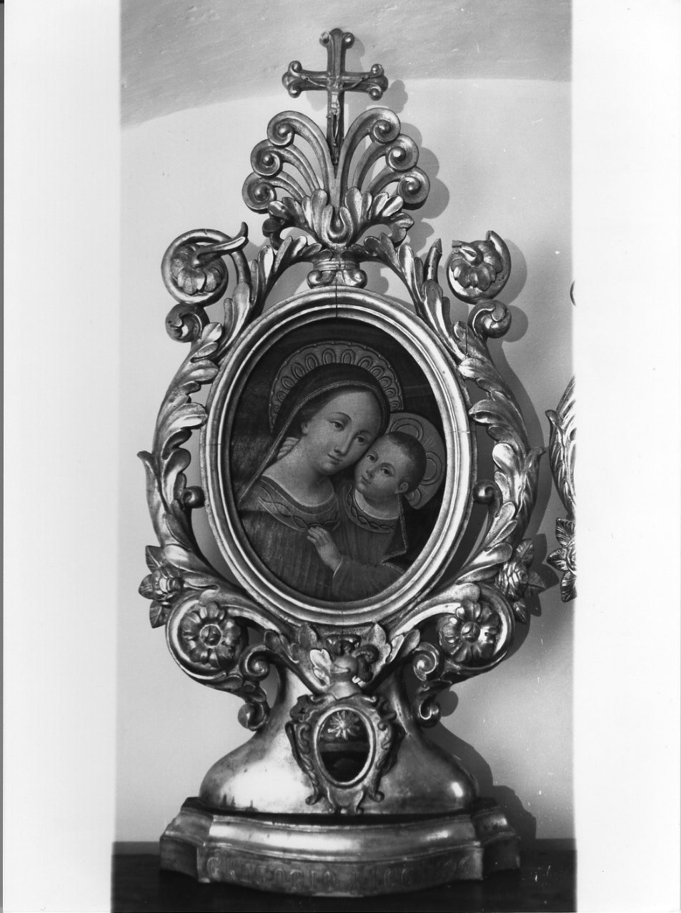 Madonna con Bambino (quadro d'altare, opera isolata) - bottega umbra (sec. XIX)