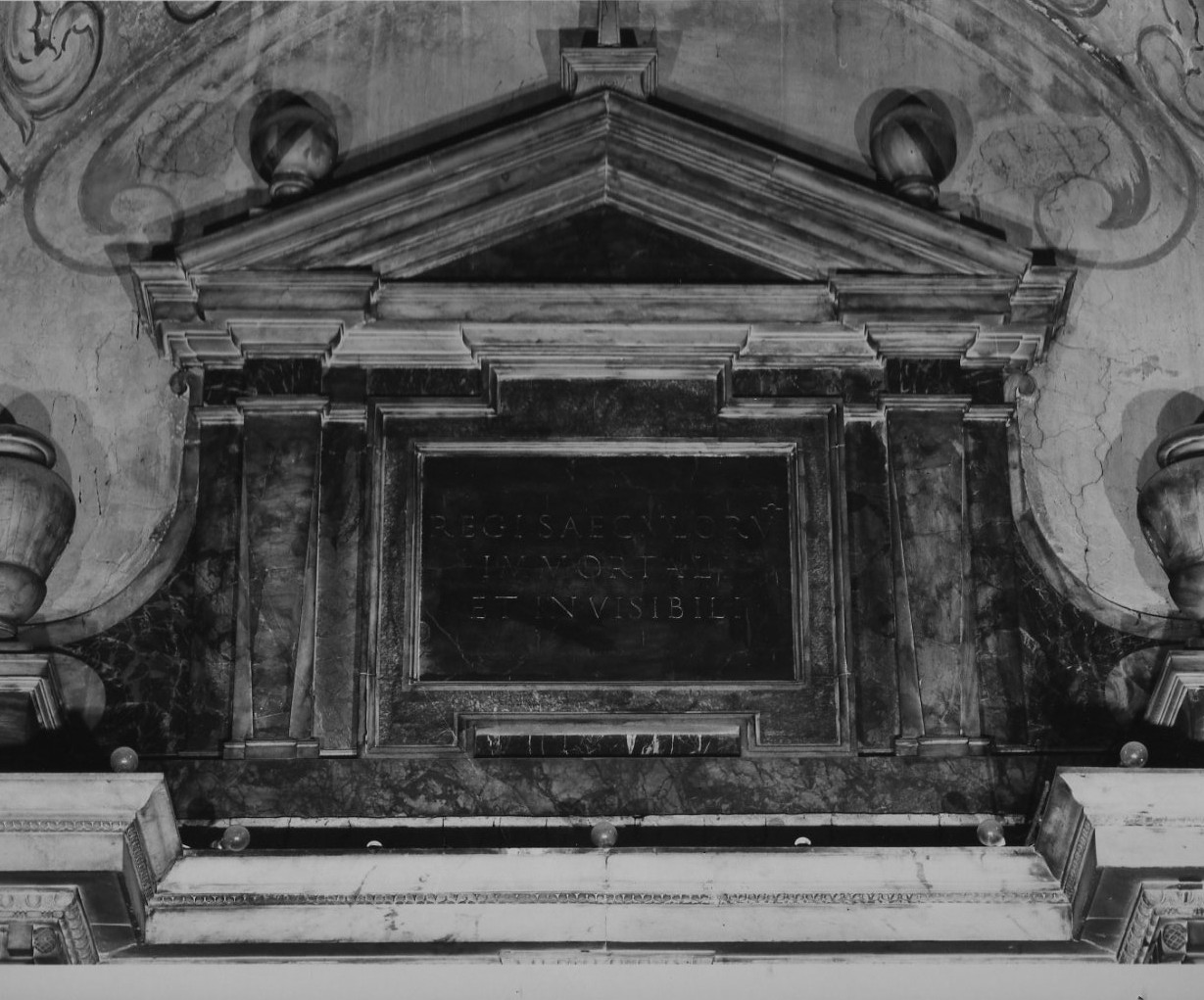 cimasa, opera isolata - bottega Italia centrale (sec. XVII)