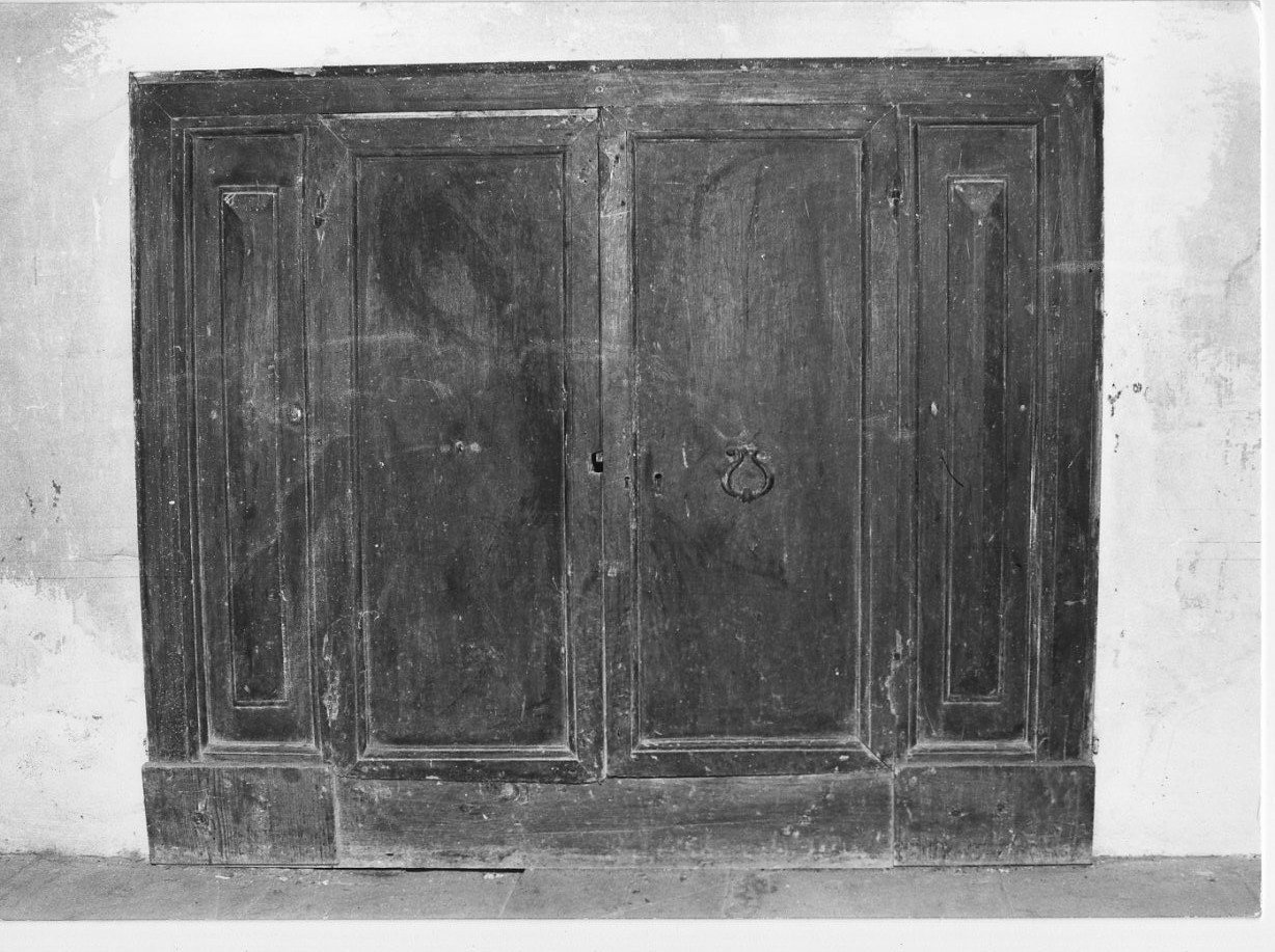 armadio, opera isolata - bottega umbra (sec. XVII)