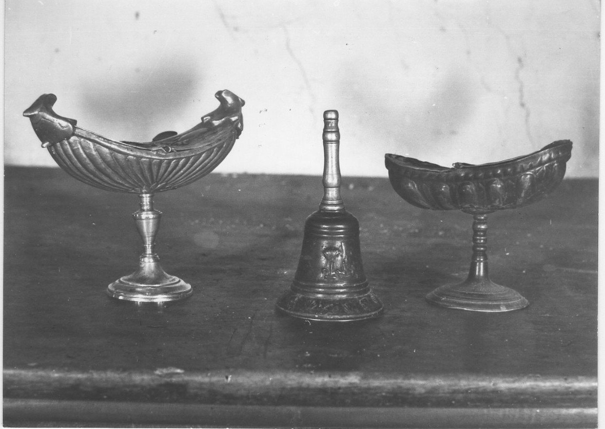 navicella portaincenso, opera isolata - bottega umbra (sec. XVII)