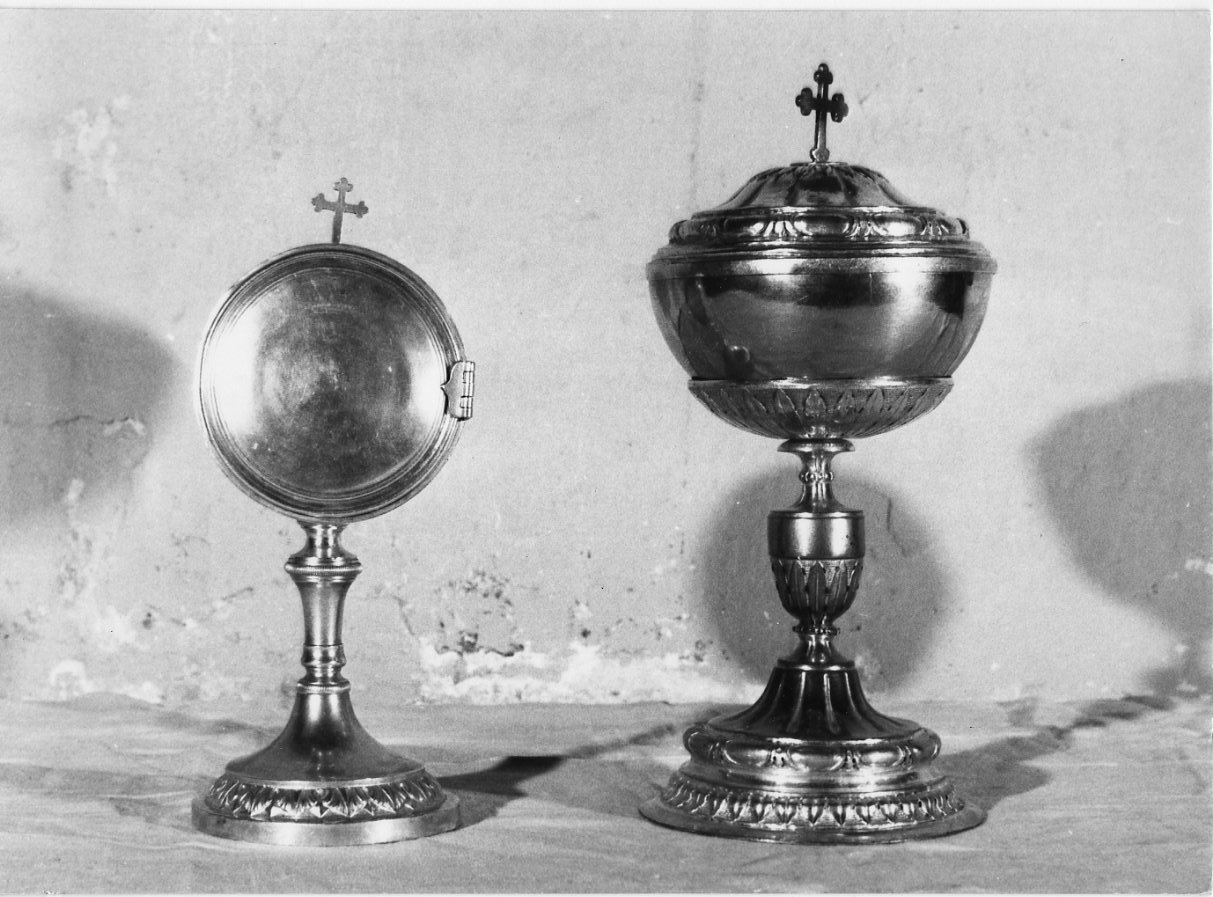 pisside, opera isolata - manifattura umbra (sec. XIX)