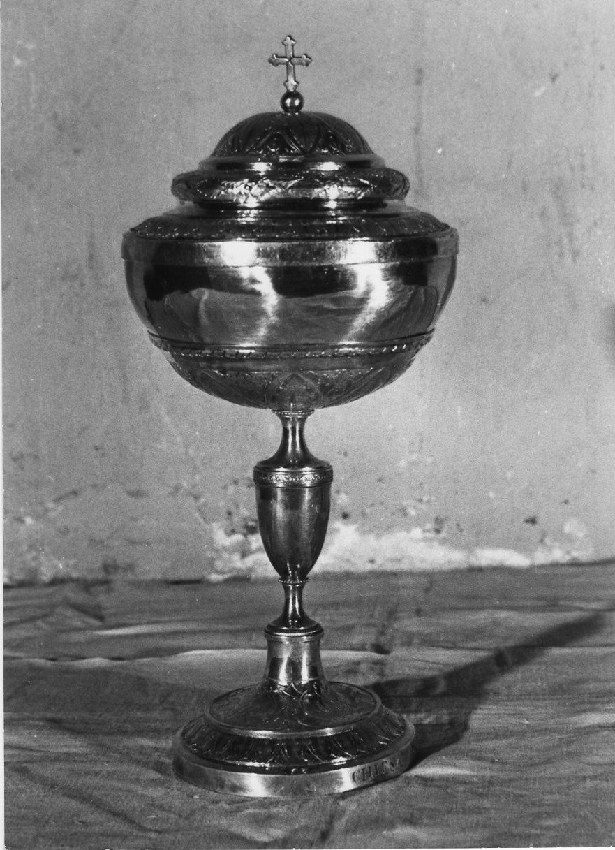 pisside, opera isolata - bottega umbra (sec. XIX)