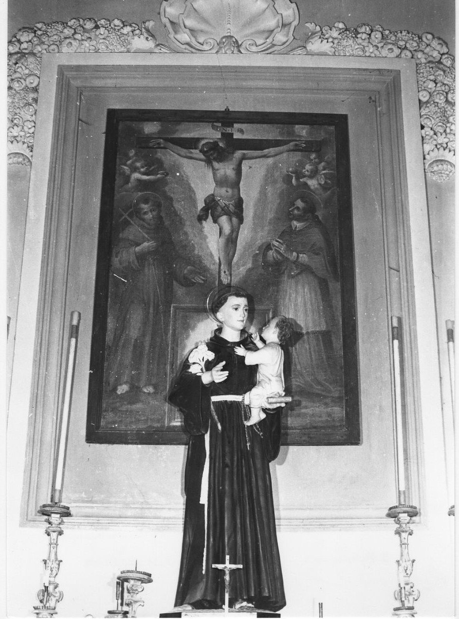 Cristo crocifisso (dipinto, opera isolata) - ambito Italia centrale (sec. XVII)