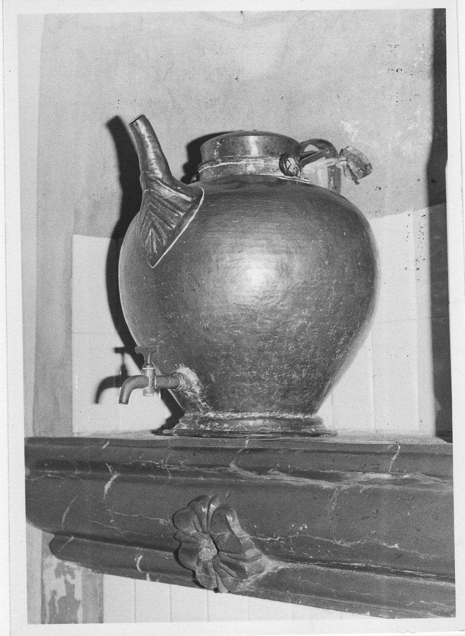 brocca, opera isolata - bottega italiana (sec. XVII)