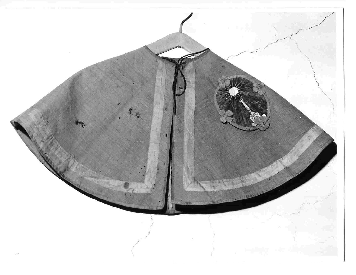 mozzetta di confraternita, opera isolata - manifattura umbra (sec. XIX)