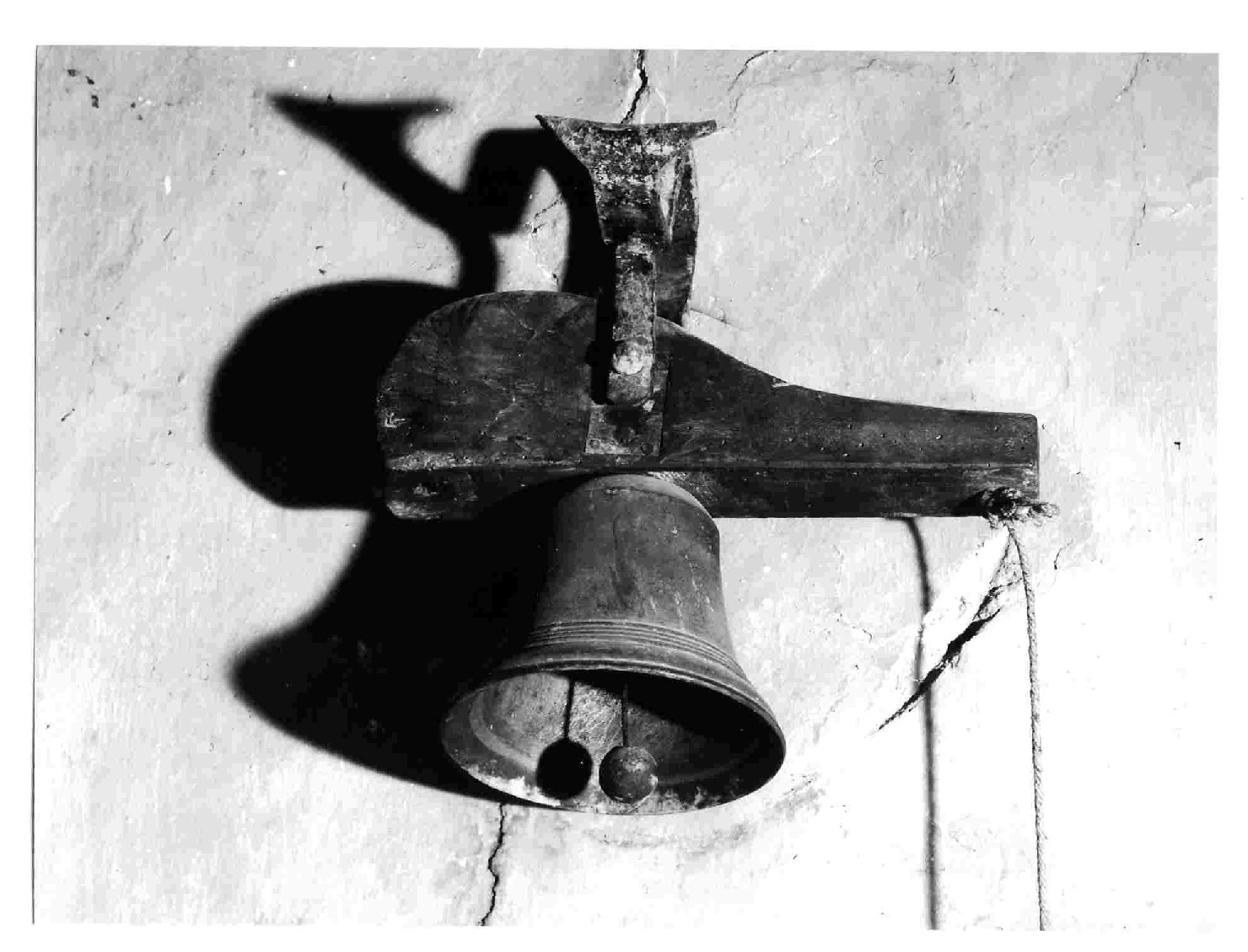 campanella, opera isolata - bottega umbra (sec. XIX)