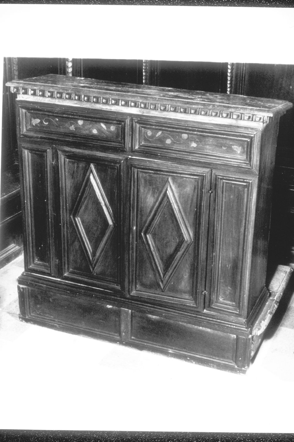 inginocchiatoio, coppia - bottega umbra (seconda metà sec. XVI)