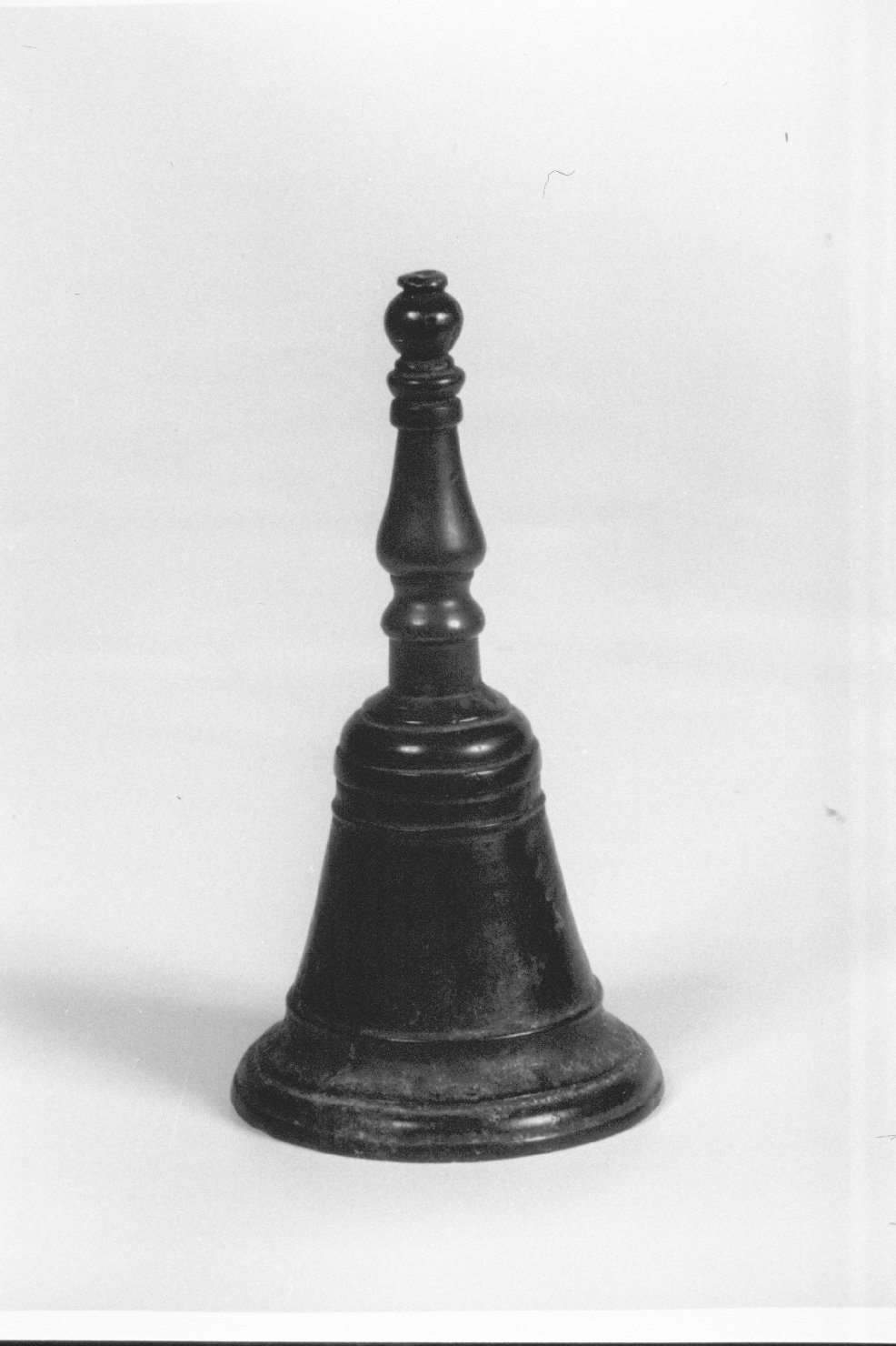 campanello d'altare, opera isolata - bottega umbra (sec. XVII)