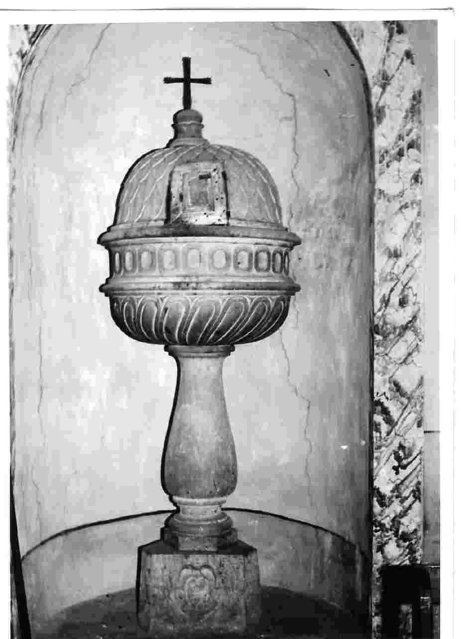 fonte battesimale, opera isolata - bottega Italia centrale (sec. XVI)