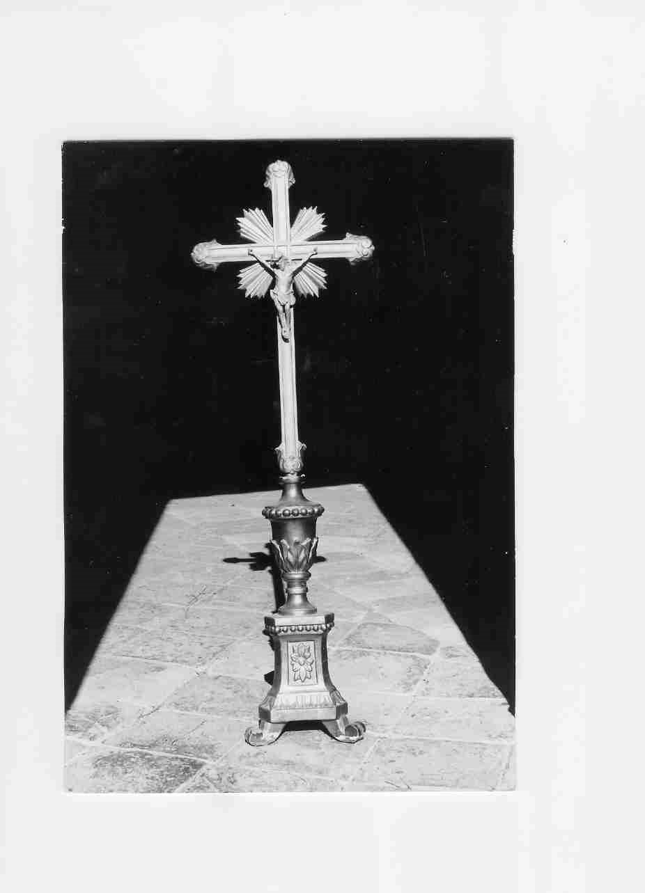 croce, opera isolata - bottega Italia centrale (sec. XVIII)