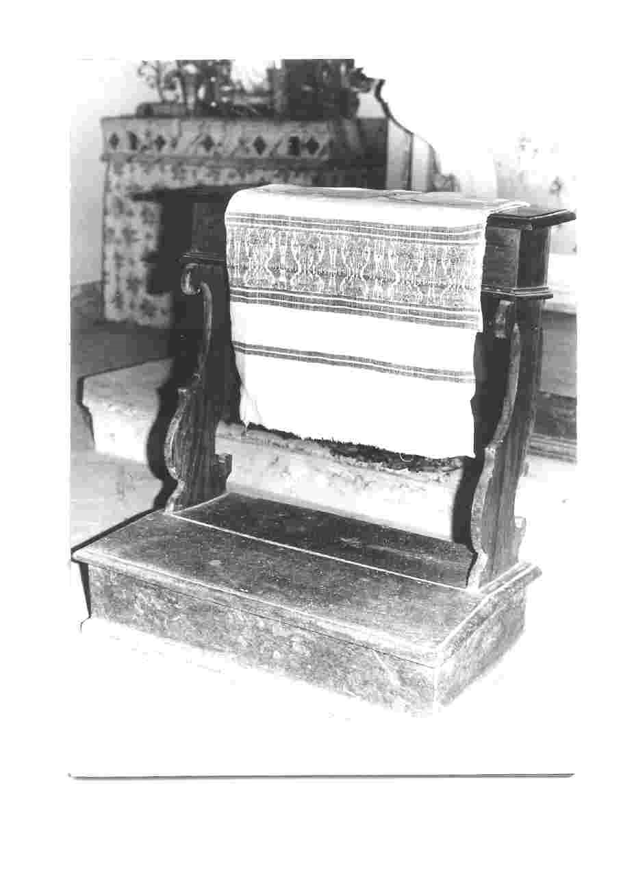 tovaglietta, opera isolata - manifattura umbra (sec. XIX)