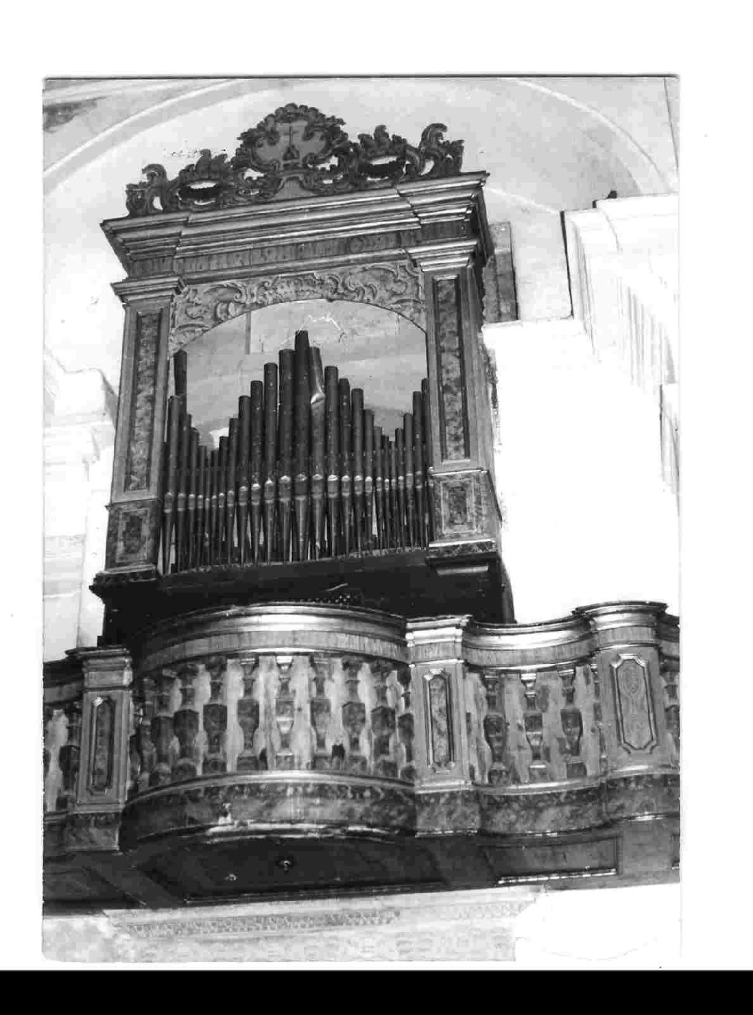 organo, insieme di Moretti Francesco (sec. XIX)