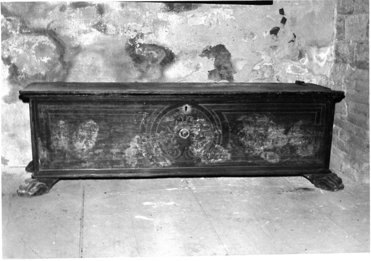 cassone, opera isolata - manifattura umbra (sec. XVI)