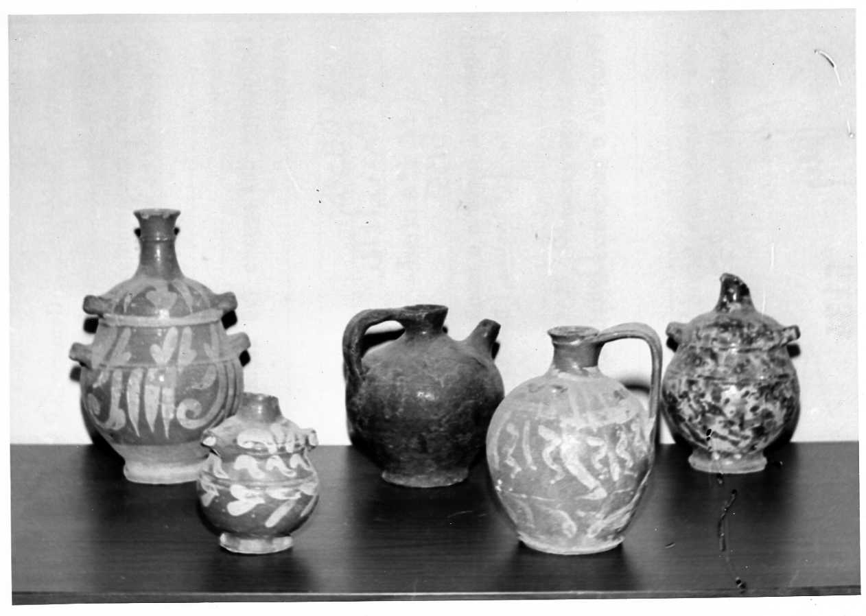 brocca, opera isolata - bottega umbra (secc. XVI/ XVIII)