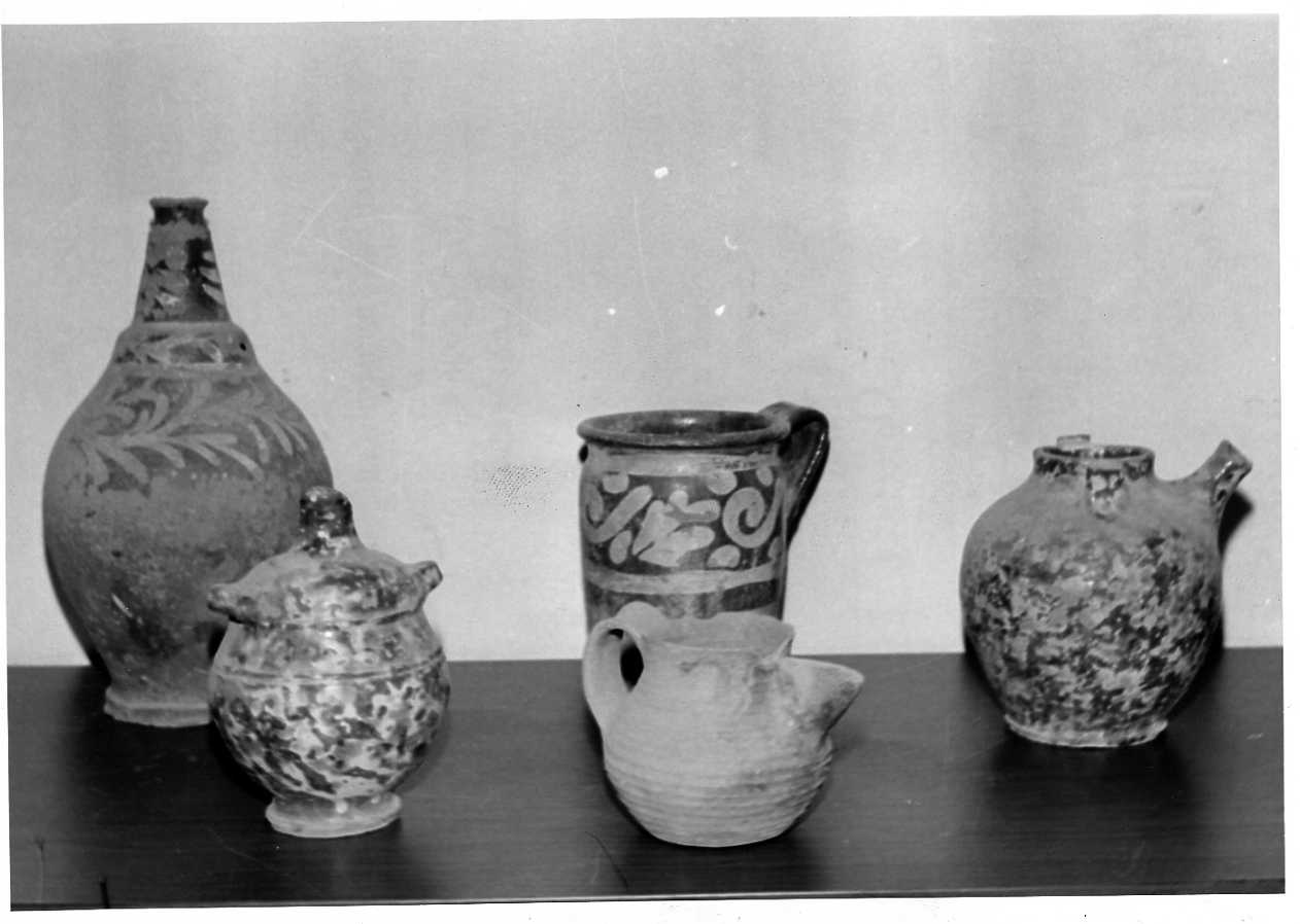 brocca, opera isolata - bottega umbra (secc. XVI/ XVIII)