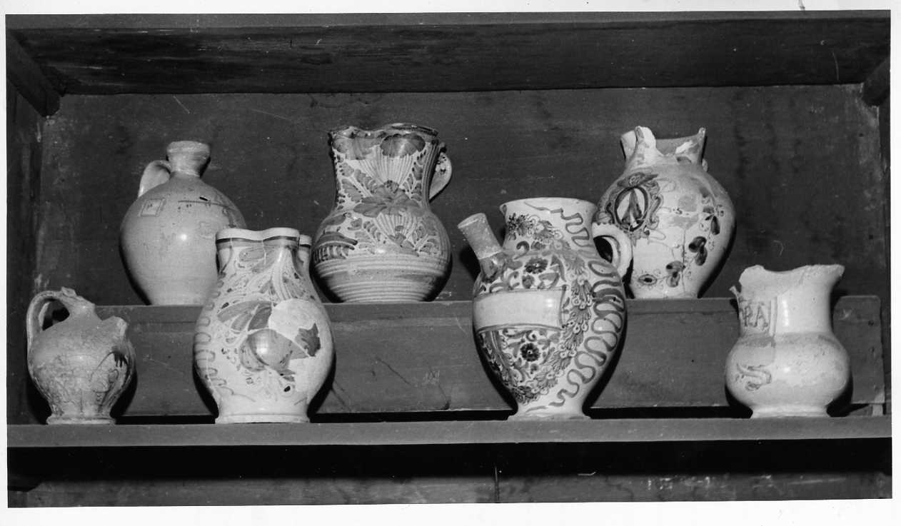 brocca, opera isolata - bottega umbra (secc. XVI/ XVIII)