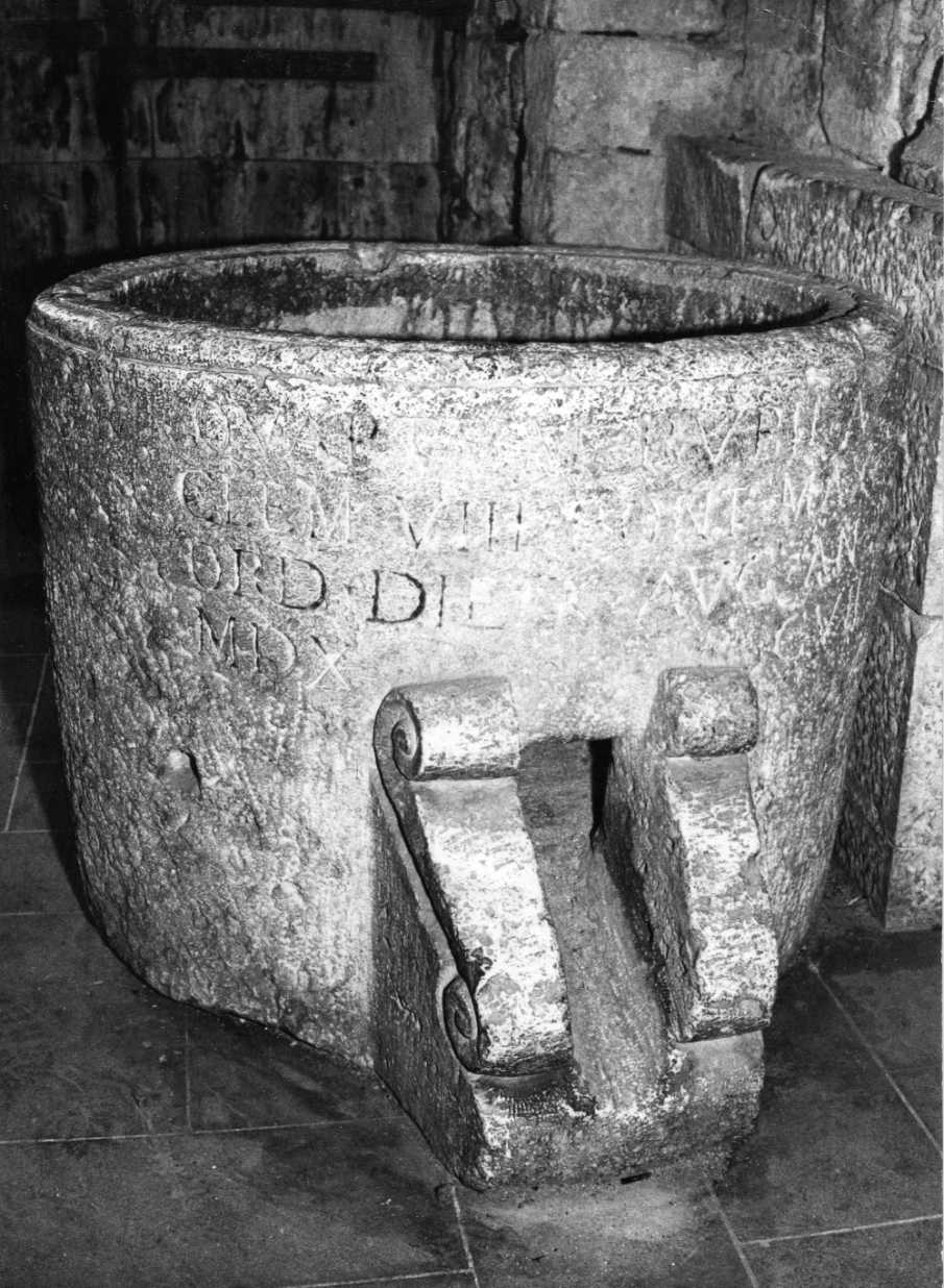 recipiente unità di misura, opera isolata - bottega Italia centrale (sec. XVI)