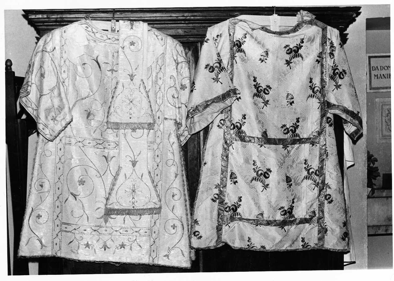 tunicella, elemento d'insieme - ambito umbro (sec. XIX)