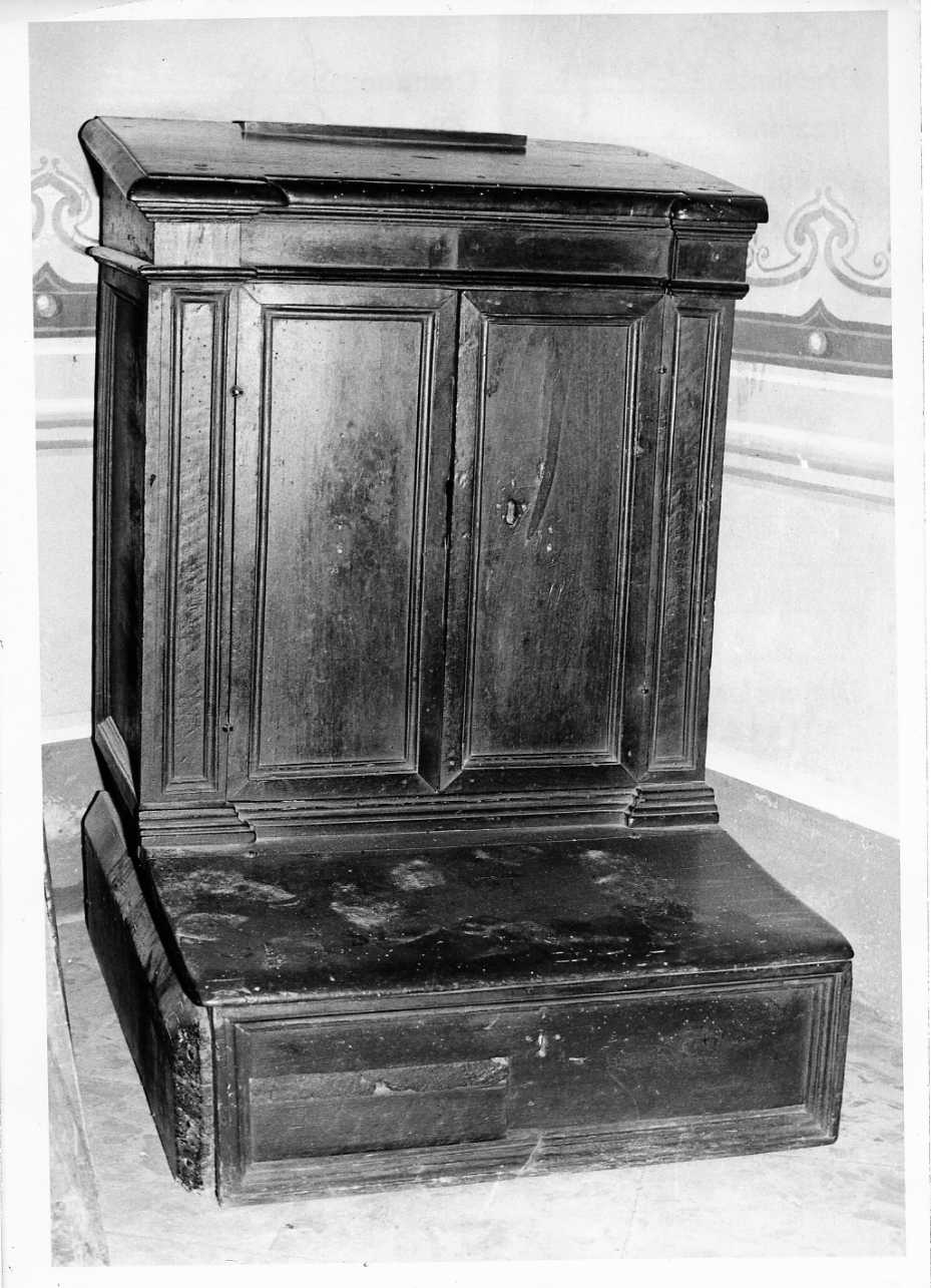 inginocchiatoio, opera isolata - ambito umbro (fine sec. XVII)