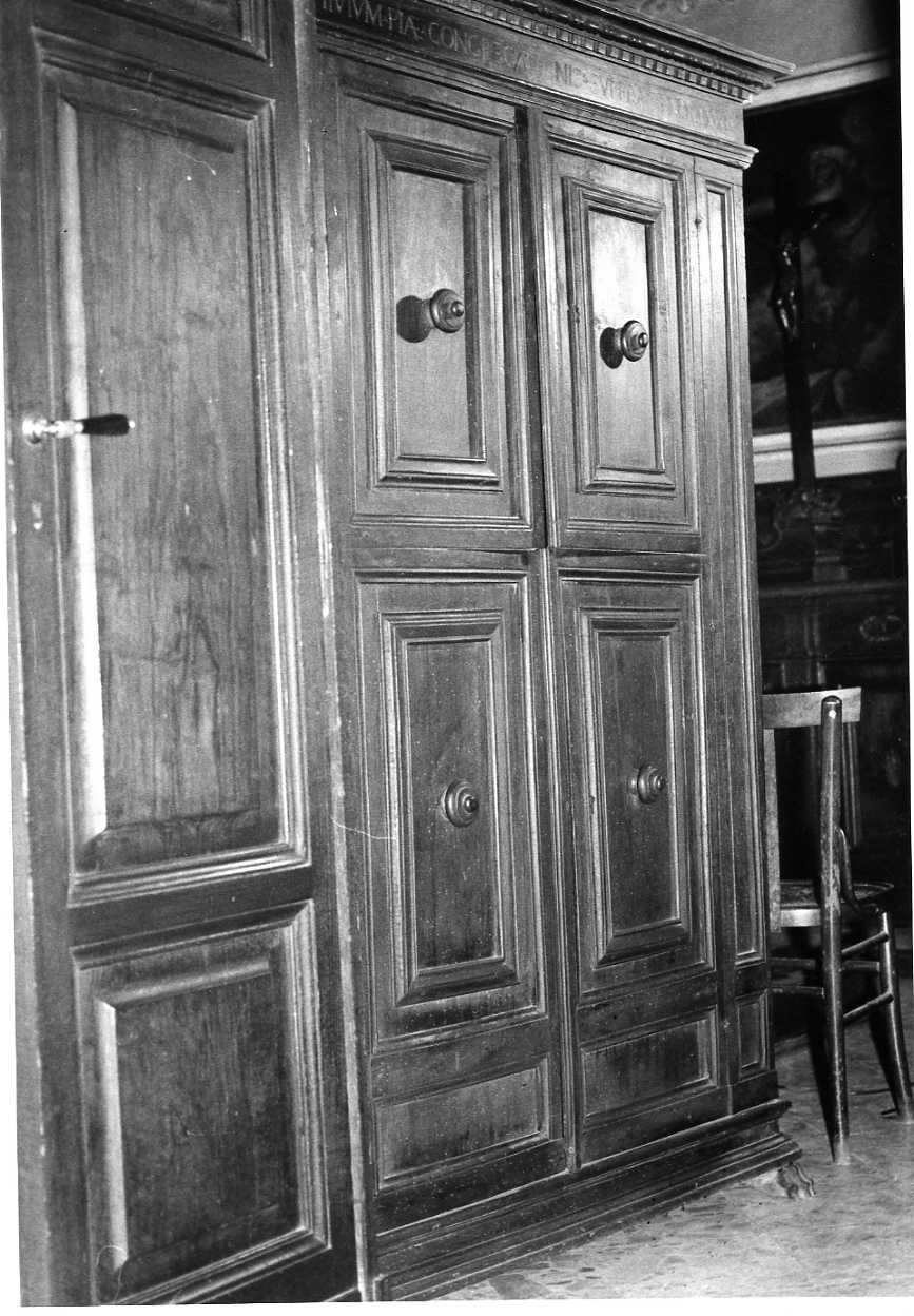 armadio, opera isolata - ambito umbro (sec. XVI)