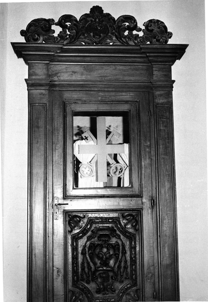 imposta di porta, opera isolata - ambito umbro (fine/inizio secc. XVII/ XVIII)