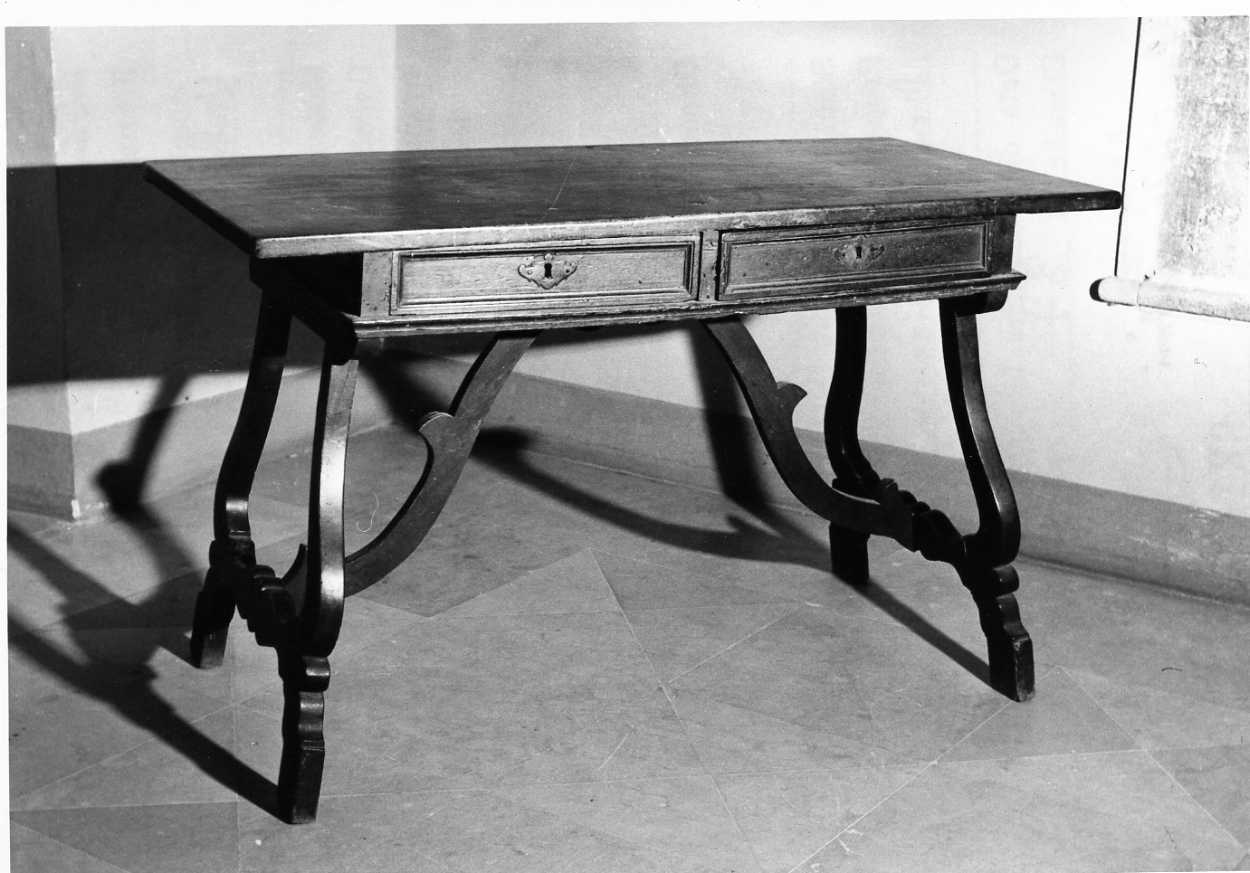 tavolo - a lira, opera isolata - ambito umbro (sec. XVII)