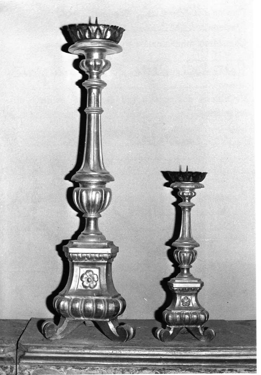 candeliere, elemento d'insieme - ambito umbro (sec. XVIII)