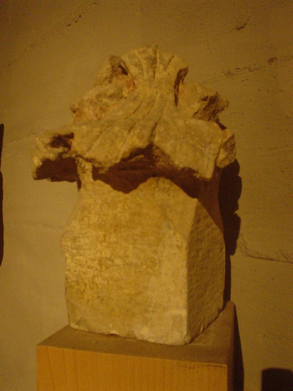 fregio (decorazione plastica, opera isolata) - bottega Italia centrale (secc. III/ XV)